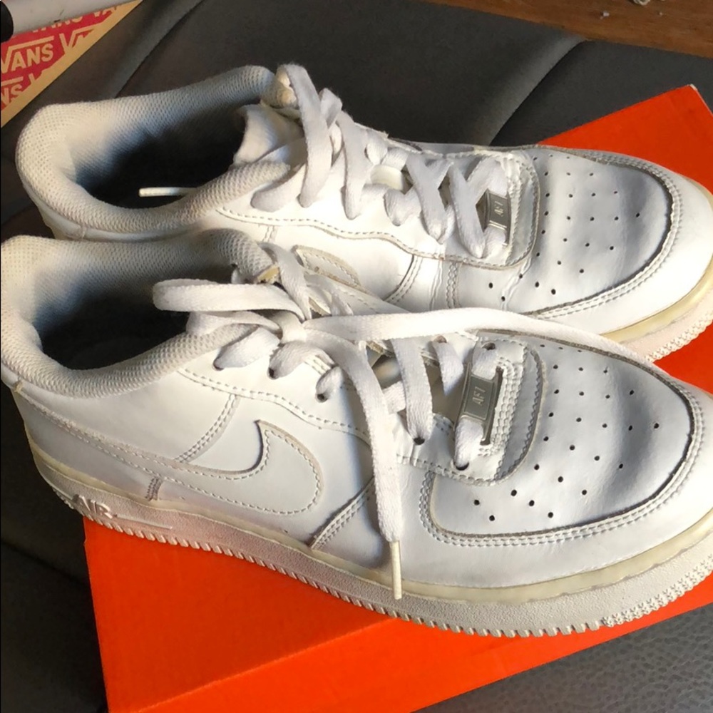 Nike AF1 tennis size 6.5Y white